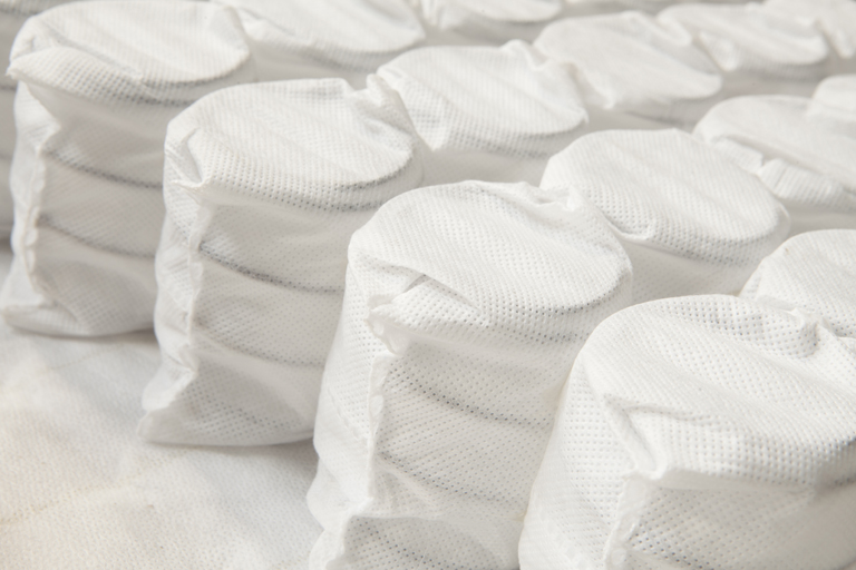 "Multipocket" atsperes